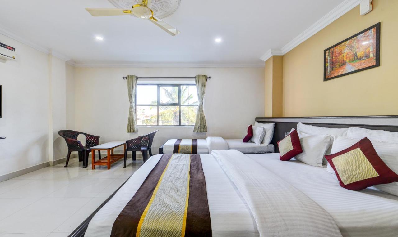Saibala Transit Hotel Chennai Exterior foto