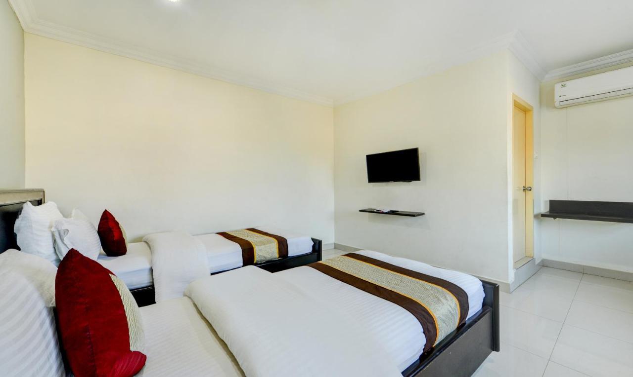 Saibala Transit Hotel Chennai Exterior foto
