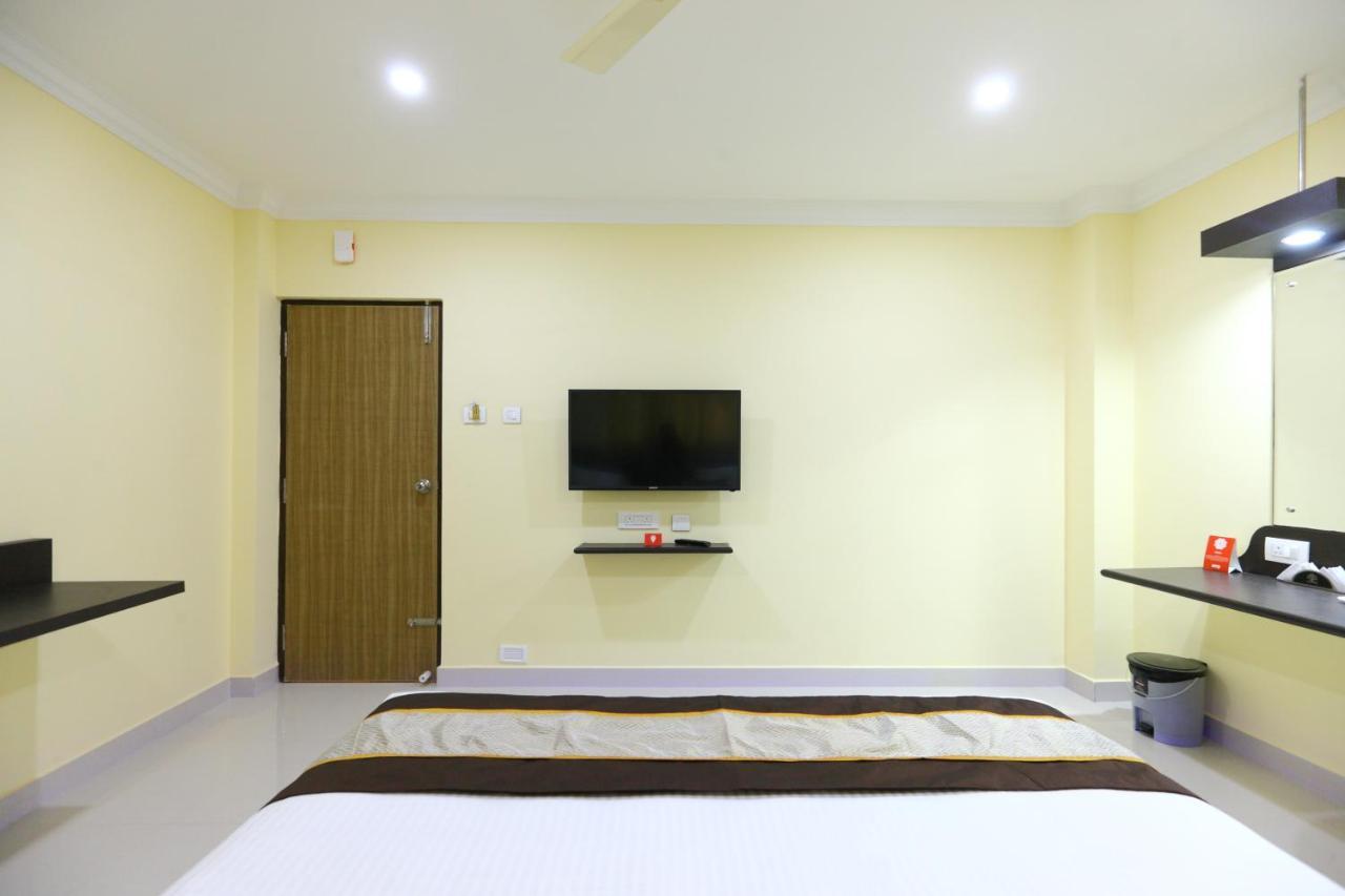 Saibala Transit Hotel Chennai Exterior foto