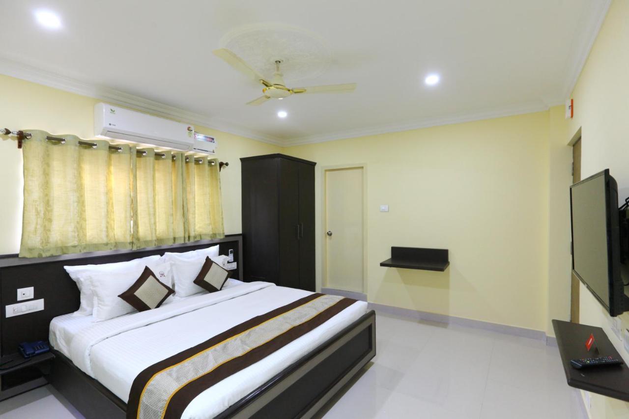 Saibala Transit Hotel Chennai Exterior foto